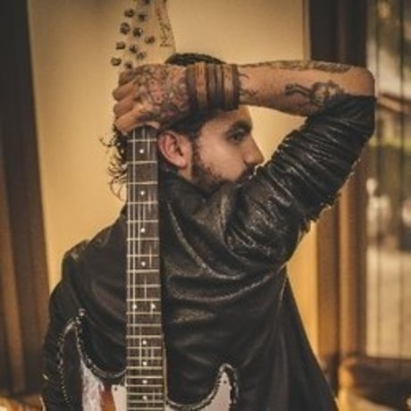 Azael OnlyFans Striptease