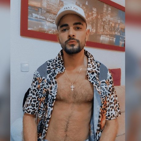 Marco Venci_ OnlyFans Strip