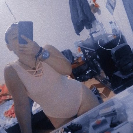 Marcelita ardiente OnlyFans-Leaks