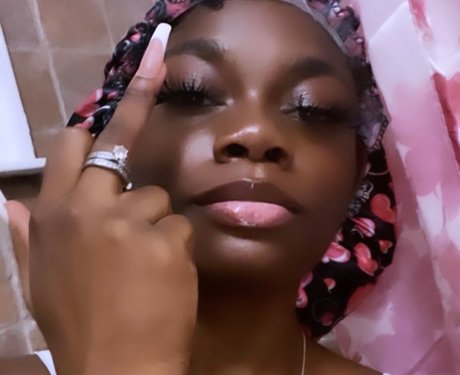 KeyKey Nacktbilder auf OnlyFans