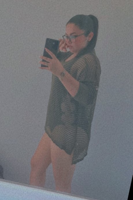 Madian Recinos Nackt auf OnlyFans