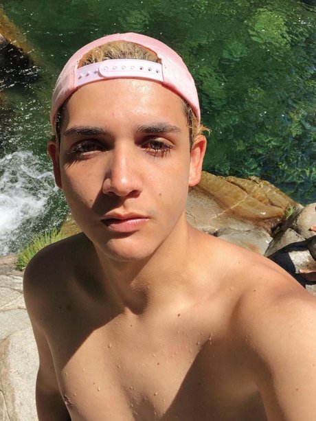 J San Nacktbilder von OnlyFans