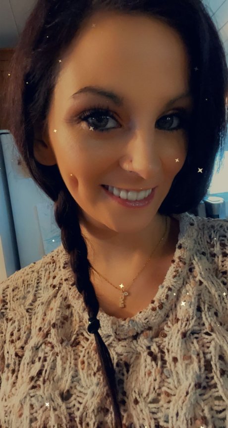 Melissa Louise OnlyFans nackte Brüste