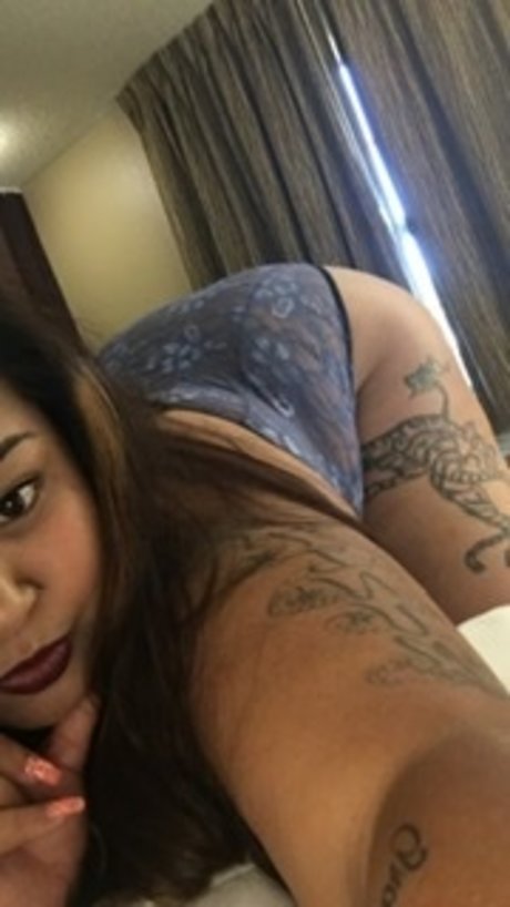 u8657544 OnlyFans Brüste Bild