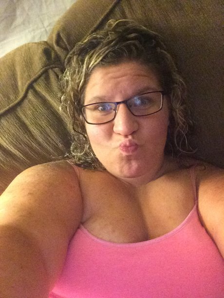 MegBaby OnlyFans Striptease