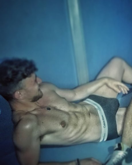 max butt8 XXX OnlyFans