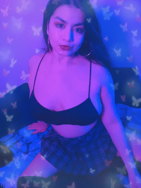 _maudLin OnlyFans Beiträge