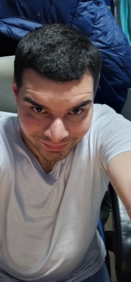 Matthew 069 OnlyFans Fotos