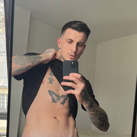 Mathieu OnlyFans Nackt