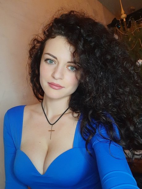 Mary Green Nacktpornos auf OnlyFans