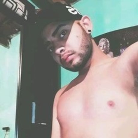 Misael Nacktbilder von OnlyFans