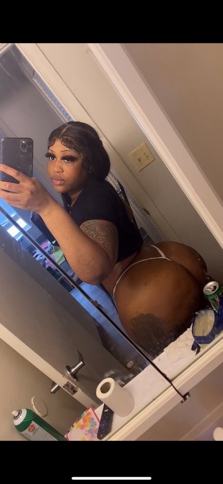 Mimidabrat OnlyFans Striptease