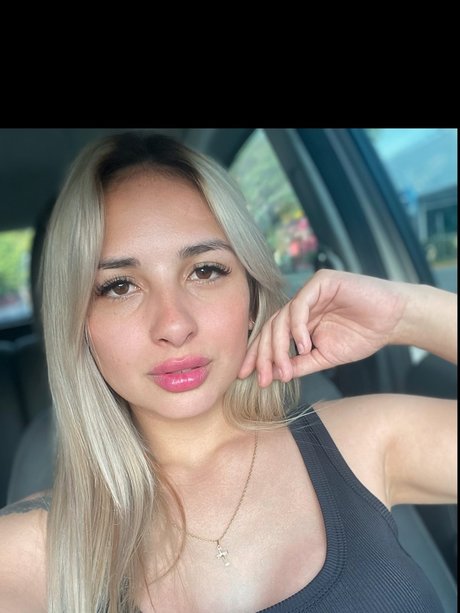 LaNenaDeArgentina_ XXX OnlyFans