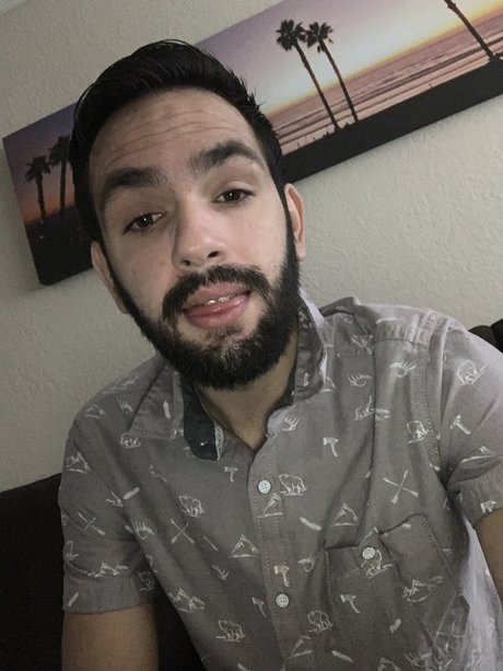 That Beta boi Nacktbilder OnlyFans geleakt