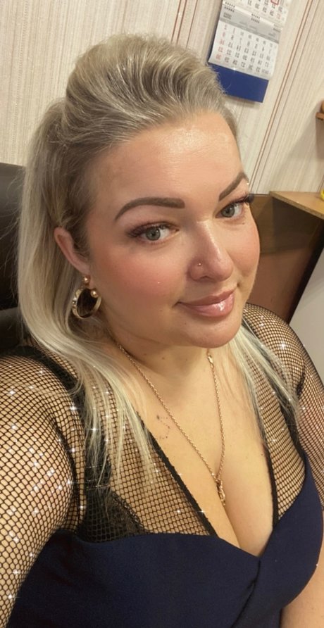 Mia Martin Nacktbilder auf OnlyFans