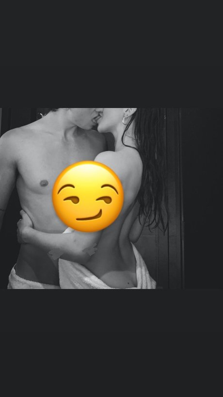 Mia amp amp Adam OnlyFans Leaks