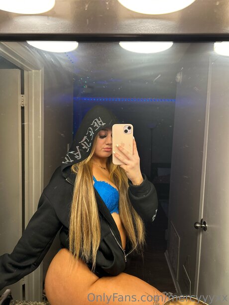 mercyyyxx Nackt auf OnlyFans
