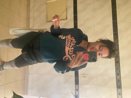 Meme Cala Nacktbilder von OnlyFans