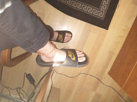 Feet Daddy OnlyFans Sex