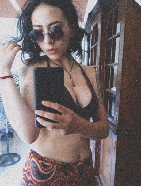 Monserrat Pi as OnlyFans Dirtyship geleakt