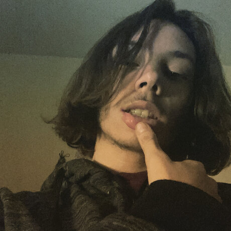 Chronic Rising54 OnlyFans Inhalte