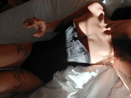 Moment Ruined OnlyFans Nacktbilder geleakt