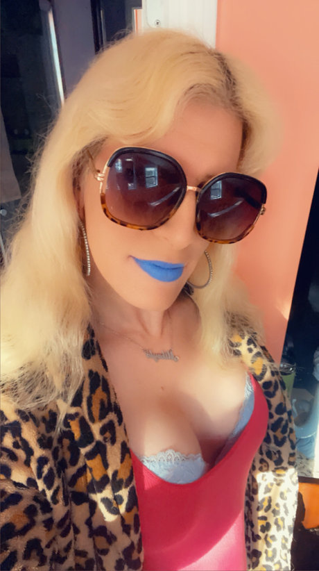 ML Daville 9 OF no PPV_ Nackt OnlyFans