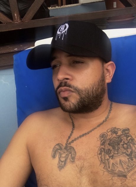 XXX Triniboy OnlyFans-Leaks