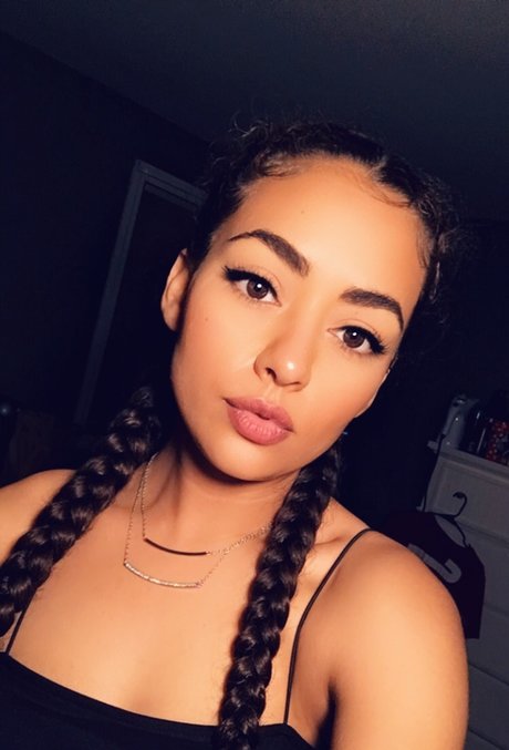 Miss Leigh Nackt auf OnlyFans Leaks