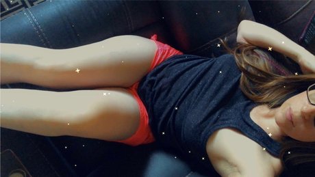 Chloe Jade Nacktpornos auf OnlyFans