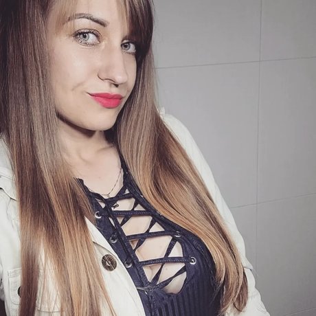 Miss J Nacktbilder auf OnlyFans