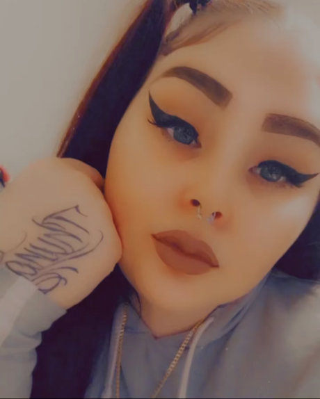 Nadia Cartiier OnlyFans nackt