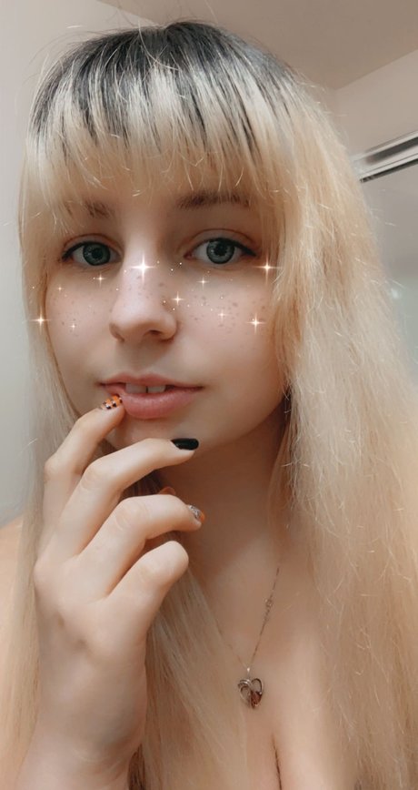 n i k i_ Nacktbilder von OnlyFans geleakt