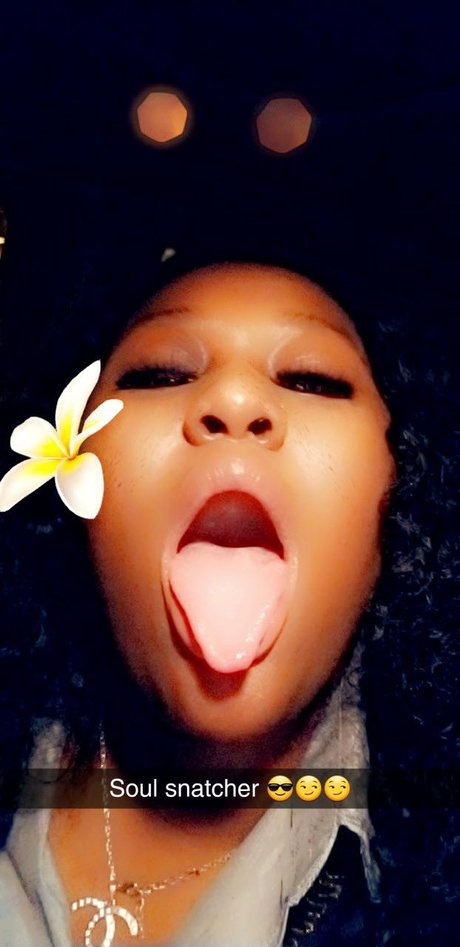 MzMaMa OnlyFans geleakt.