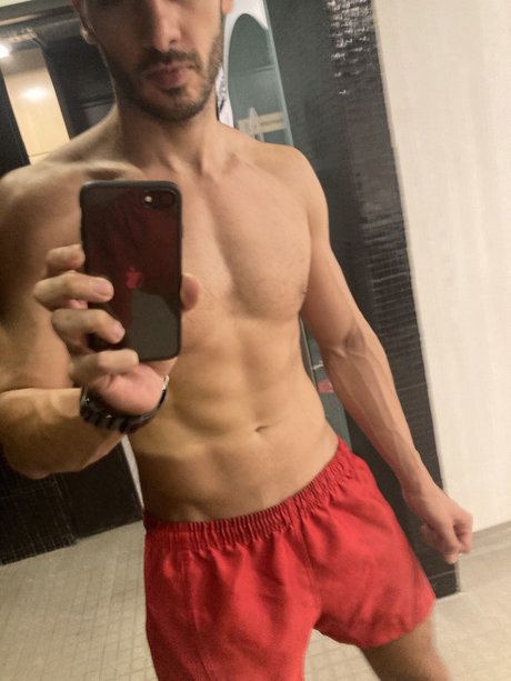 Muscle BIG boy_ Nacktbilder von OnlyFans geleakt