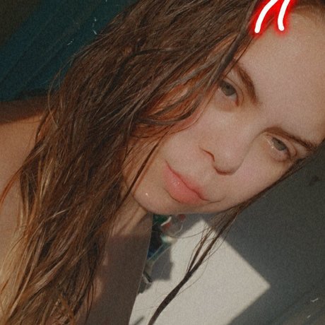 Emma Lee Nacktbilder OnlyFans Leaks