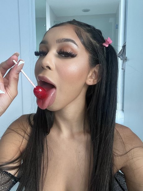 Ms Valentina Kostenloses OnlyFans