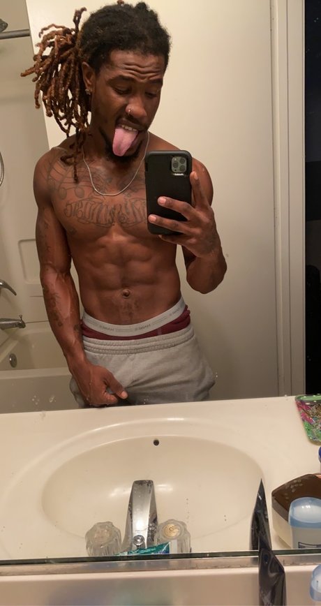 BIG STEPPA_ Füße OnlyFans