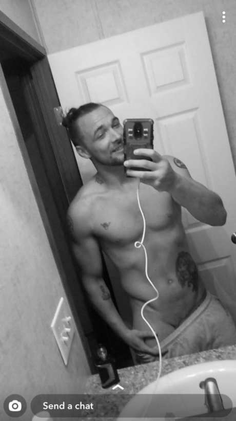 Aaron B OnlyFans Arsch Leak