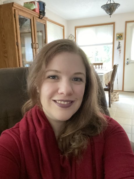 Nerdy girl next door Nacktbilder von OnlyFans