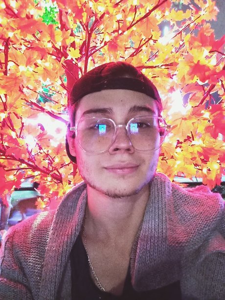 Nelson Valencia OnlyFans Star