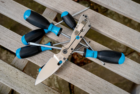 Naughty Knives OnlyFans Sextape