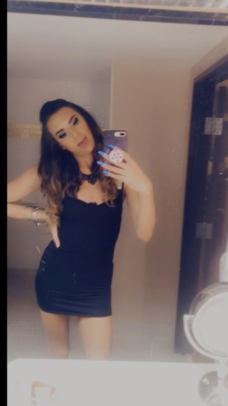 Khloe Estrella OnlyFans Mega