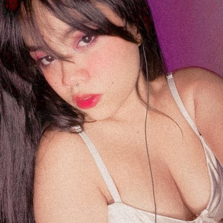 Narcisa OnlyFans Strip