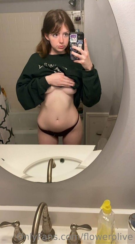 flowerolive Nacktbilder geleakt OnlyFans Aufgedeckt