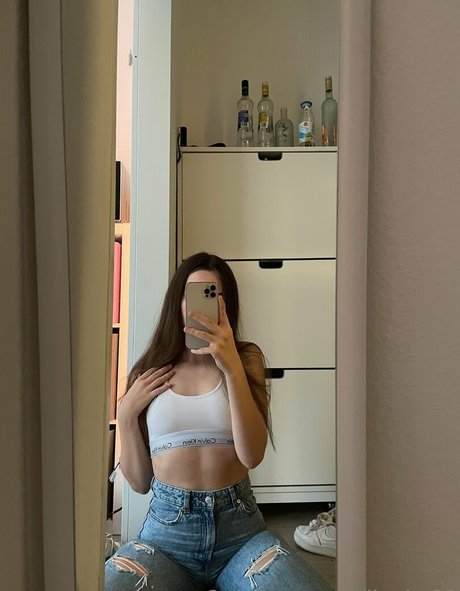 leyla spring OnlyFans Modelfoto