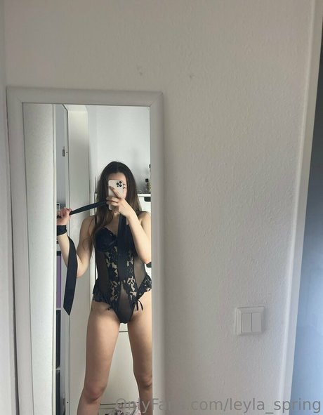 leyla spring OnlyFans-Leaks