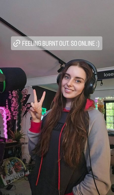 Loserfruit OnlyFans Gratis-Inhalte