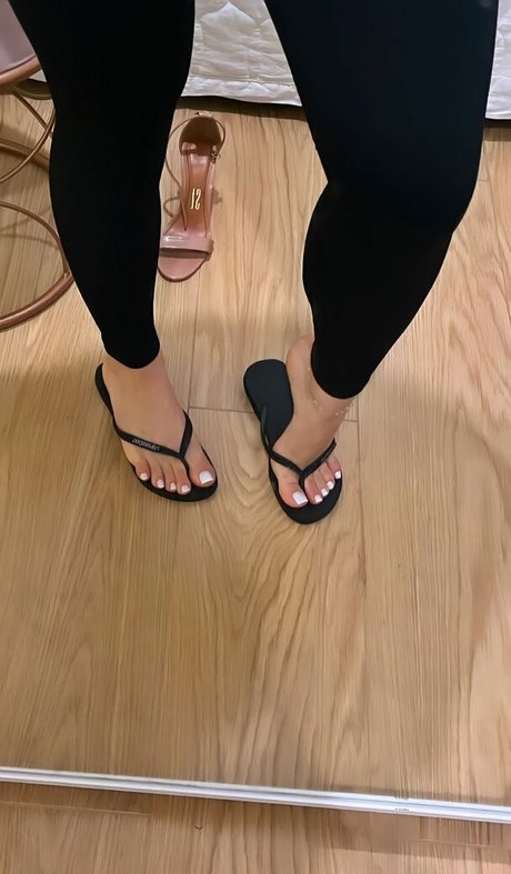 sweet pinnk1 Nacktpornos von OnlyFans geleakt