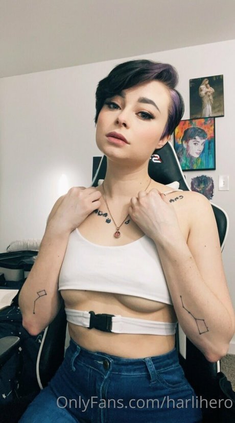 Harlihero Leaks von Nacktbildern auf OnlyFans